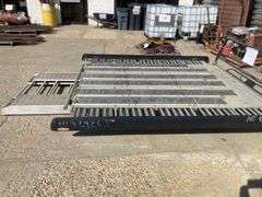 Extendable Sled Deck w/ Ramps (105"Lx75"Wx33"H)