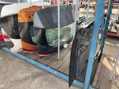 Car Trunks and Hatchback Tail Gates