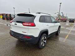 2016  Jeep   Cherokee Trailhawk