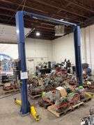 10,000 lb Challenger Vehicle Lift