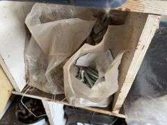 2000lbs Electric Winch & Miscellaneous