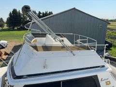 1979 28' Trojan Flybridge