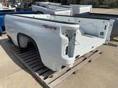 2022 Sierra 2500 Box (White) (New Take Off)