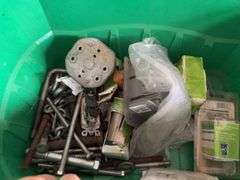 2000lbs Electric Winch & Miscellaneous