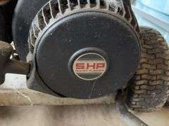 Pressure Washer with Briggs & Stratton 5HP Engine