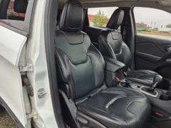 2016  Jeep   Cherokee Trailhawk