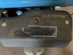 (2) Inboard Chrysler 318 Engines for Trojan 28 Boat