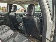 2016  Jeep   Cherokee Trailhawk