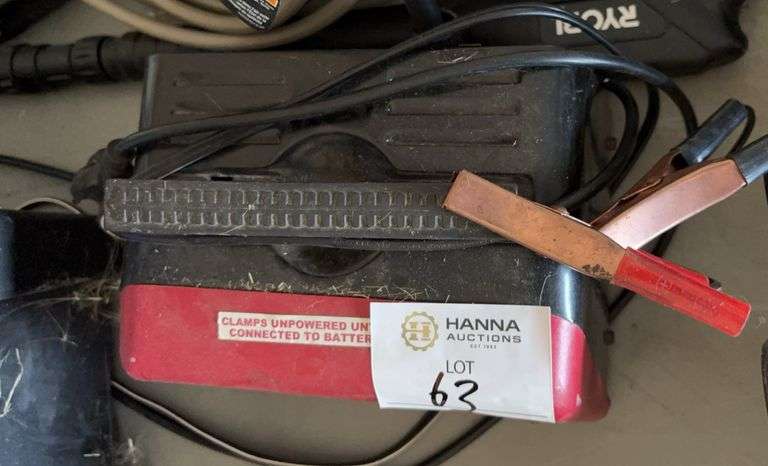 Cen-Tech Battery Charger