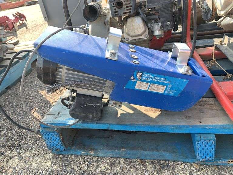 Power Fist Electric 880/1760lb Cable Hoist