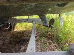 1979 28' Trojan Flybridge