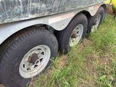 1979 28' Trojan Flybridge