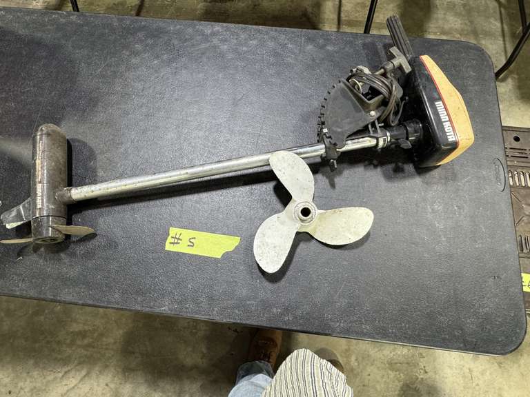 MINN KOTA TROLLING MOTOR
