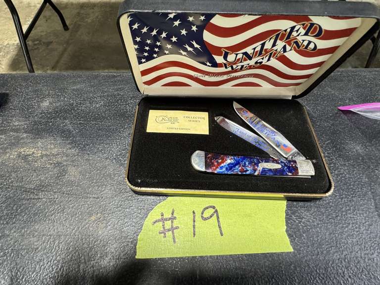 COLLECTOR'S SERIES CASE UNITED WE STAND KNIFE