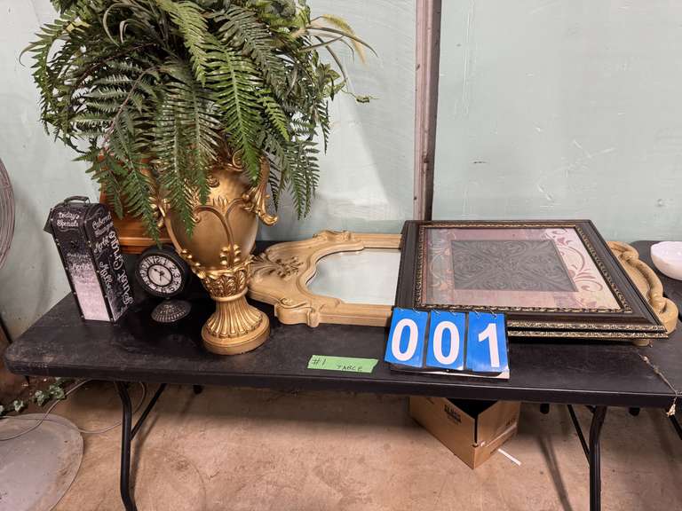 TABLE OF VASES, MIRRORS, PICTURES, ETC.