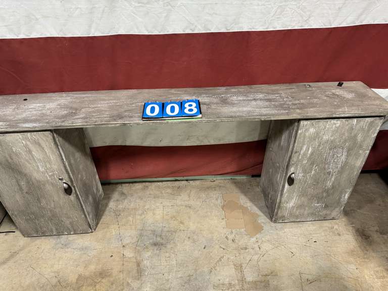 CUSTOM HARDWOOD DESK