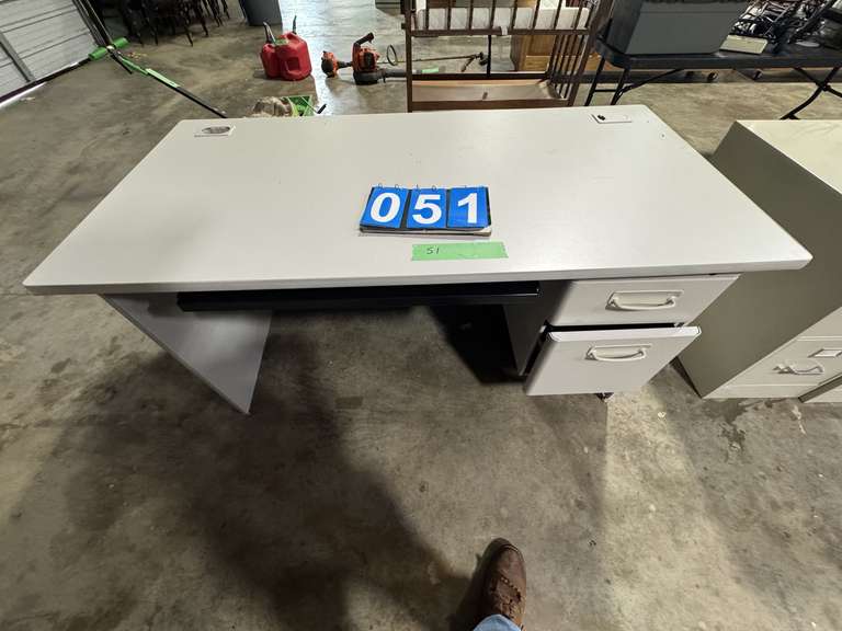 DESK