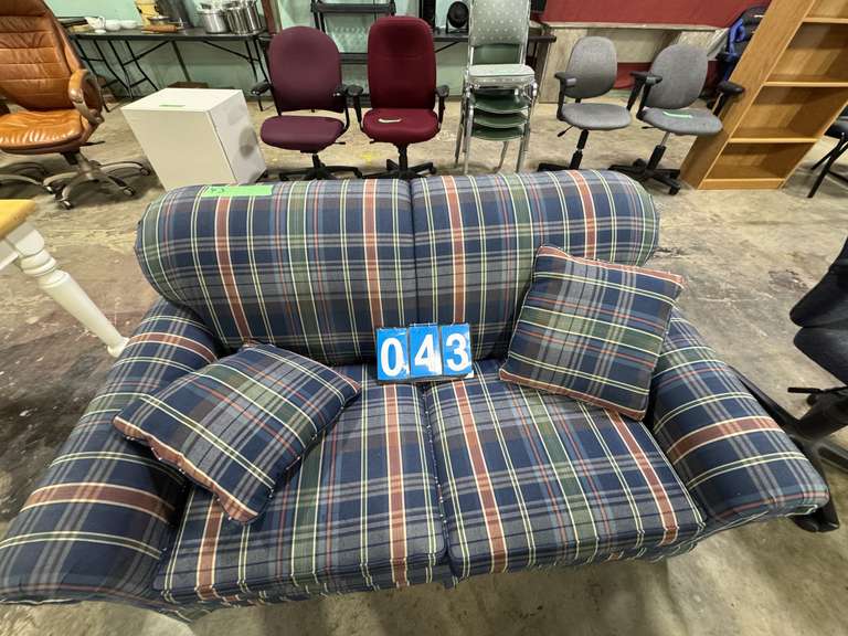 BLUE PLAID COUCH