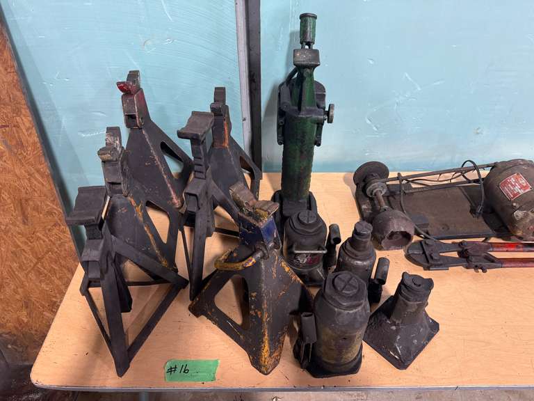 JACK STANDS, BOTTLE JACKS