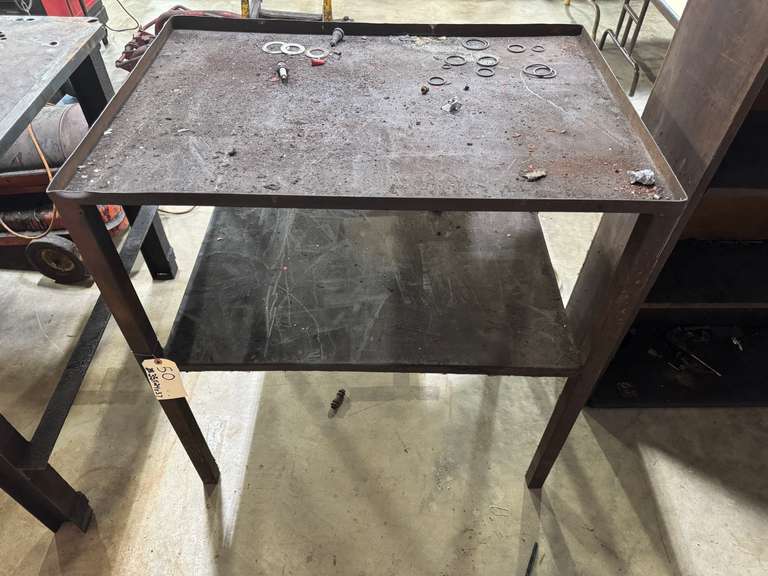 METAL TABLE