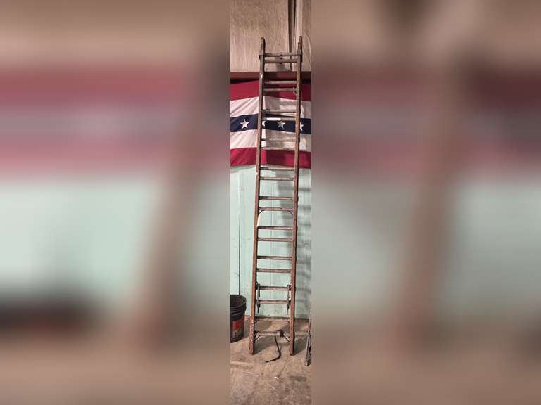 24FT EXTENSION LADDER