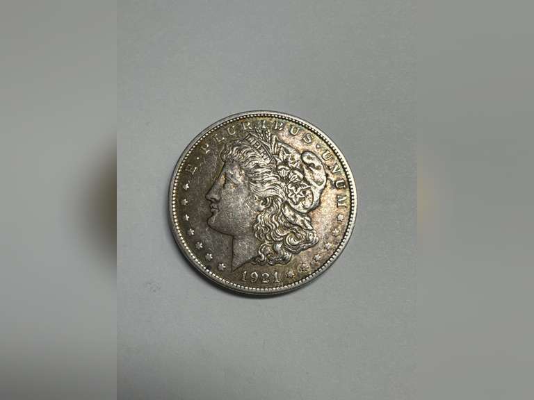 1921 SILVER MORGAN DOLLAR