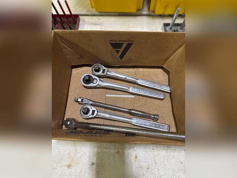RATCHETS, BREAKER BAR