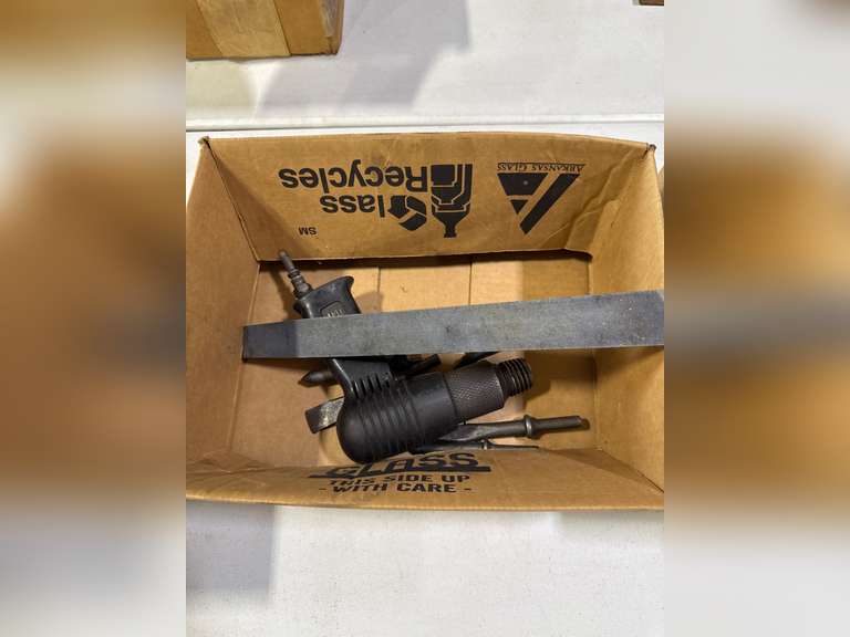 AIR CHISEL