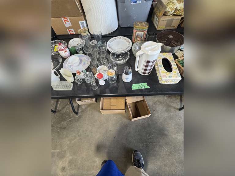FULL TABLE - SALT SHAKERS, ETC.