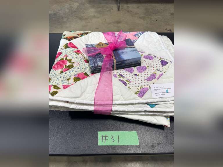 QUILTS, BOOKS [46]