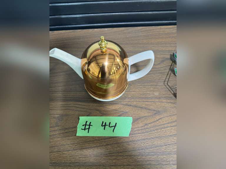 CERAMIC SERVING POT