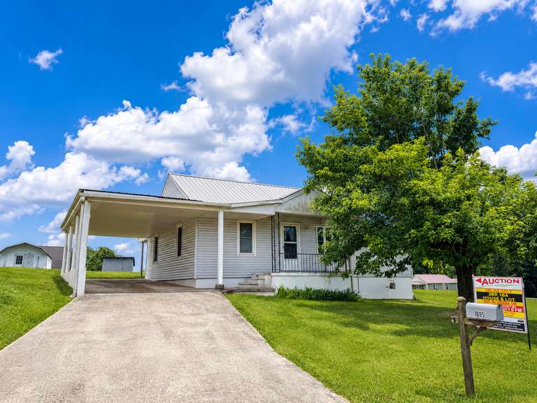 3BD 1BA House & Lot