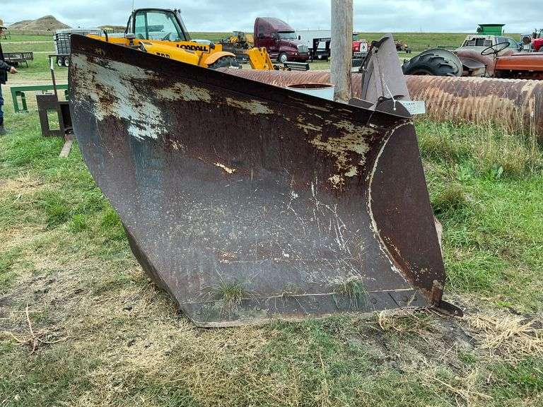 V PLOW