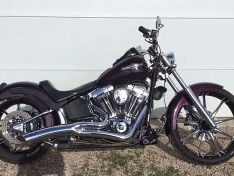 2007 HD Nightrain full custom