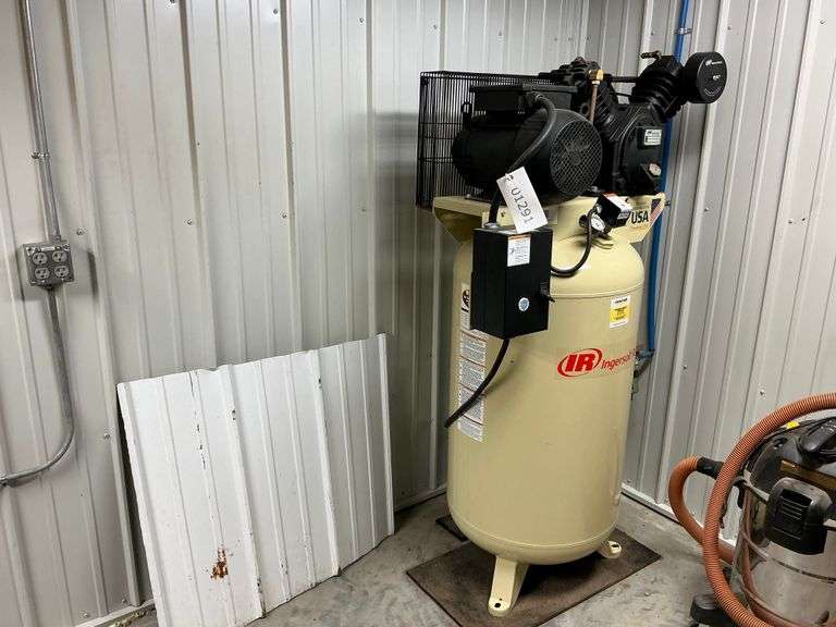 Ingersoil Rand air compressor