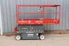 Skyjack scissor lift 3219