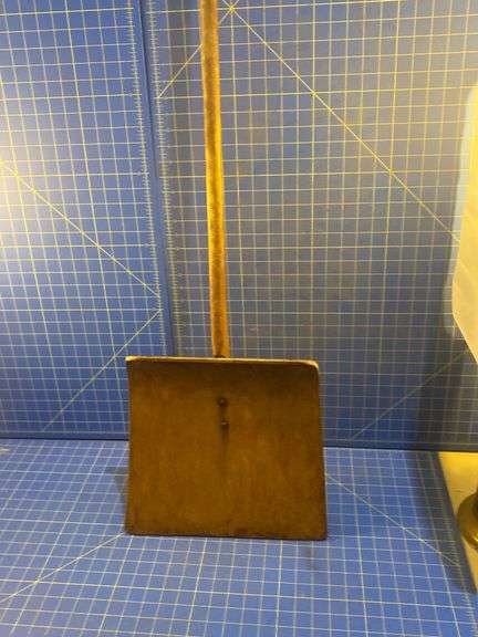 Wooden shovel