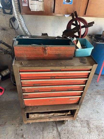 Craftsman tool chest & contents
