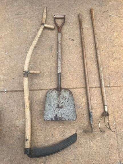 Gardening Tools & Scythe