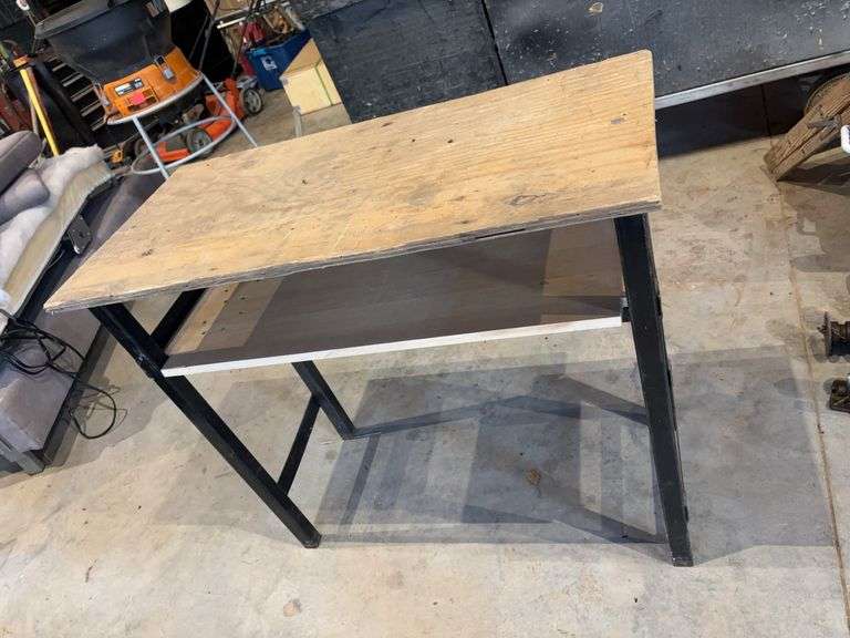 Work bench