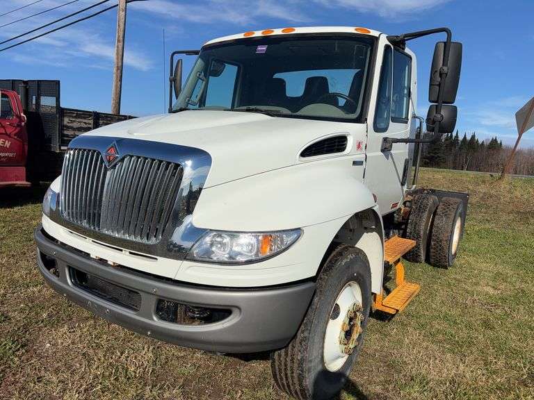 2011 INTERNATIONAL MA035