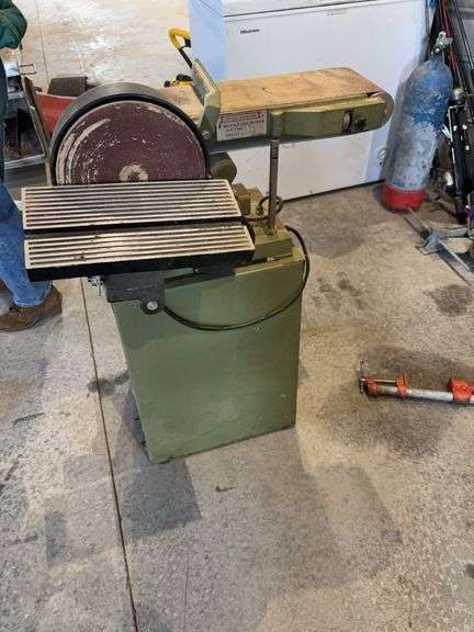Central Machinery Belt & Disk sander