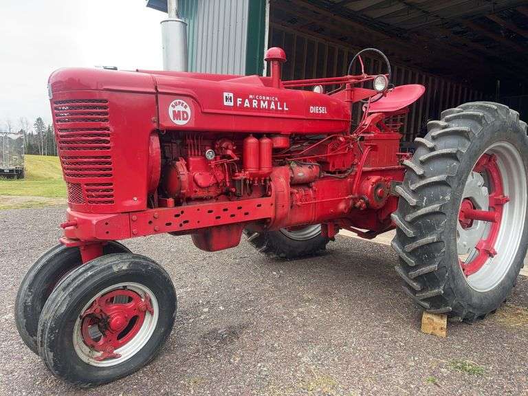1954 IH Farmall Super MD