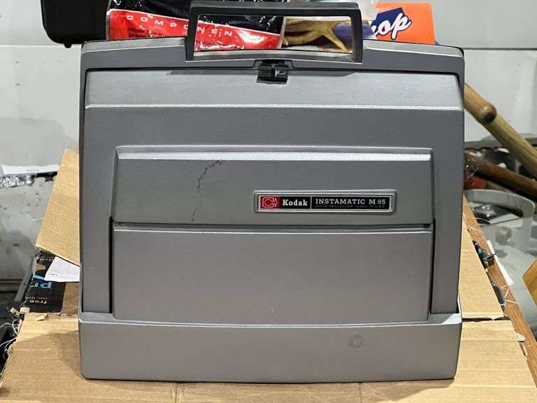kODAK INSTAMATIC M 95 Movie Projector