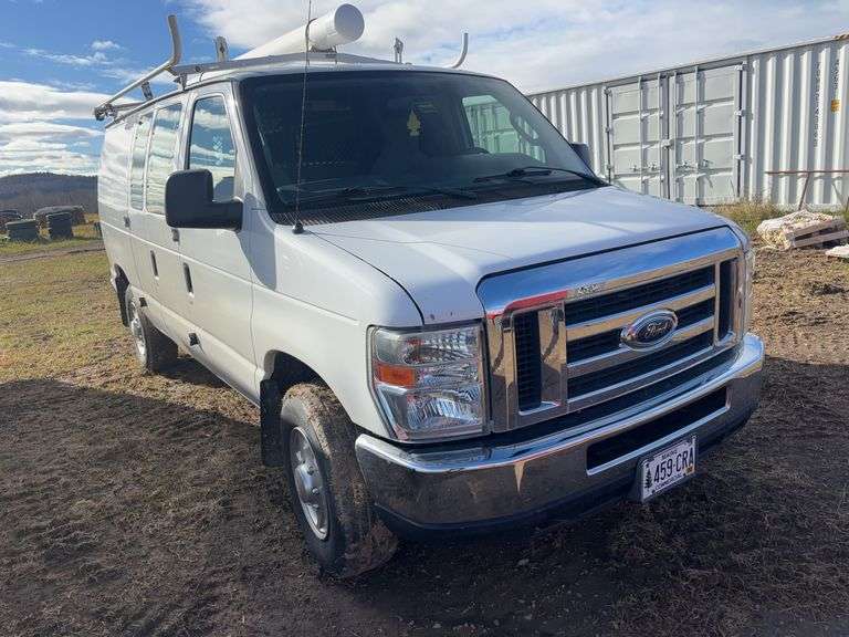 2012 FORD E-250