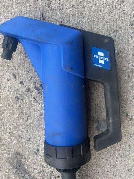Fill-Rite FRHP32V hand pump