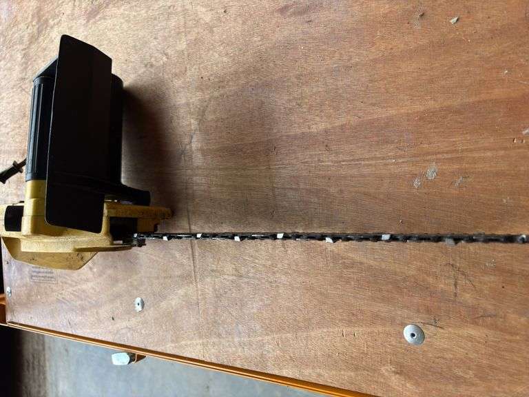 Remington electric chainsaw
