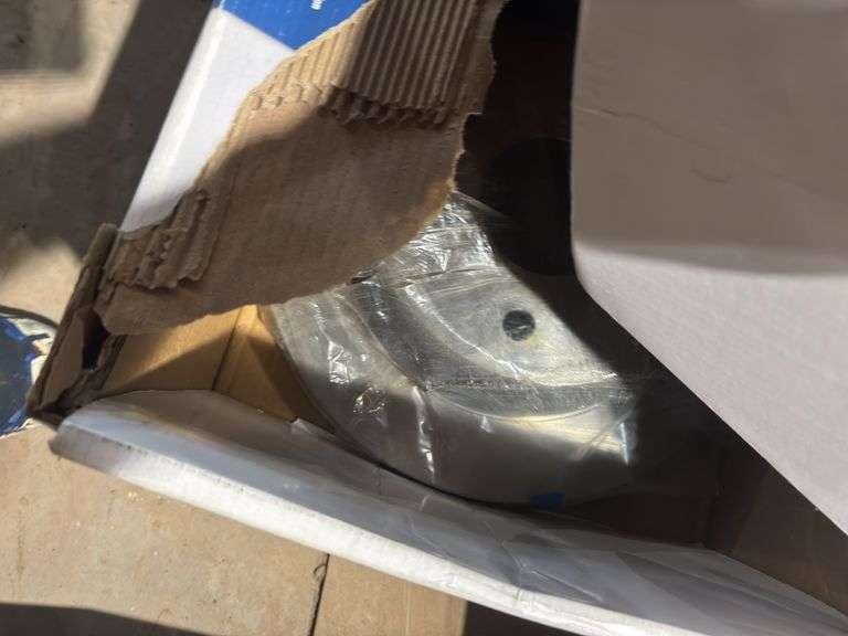 03-07 Chevy 1500 brake parts