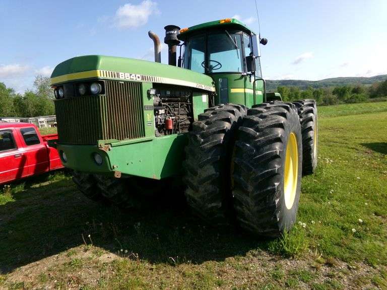 John Deere 8640