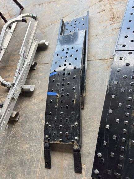 Folding ramps